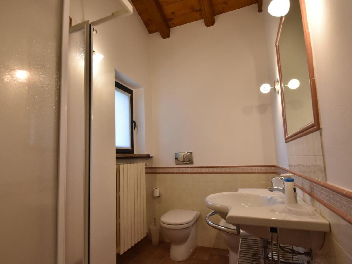 Apartment La Corte Bricca - Trilo B By Interhome Castana  Extérieur photo